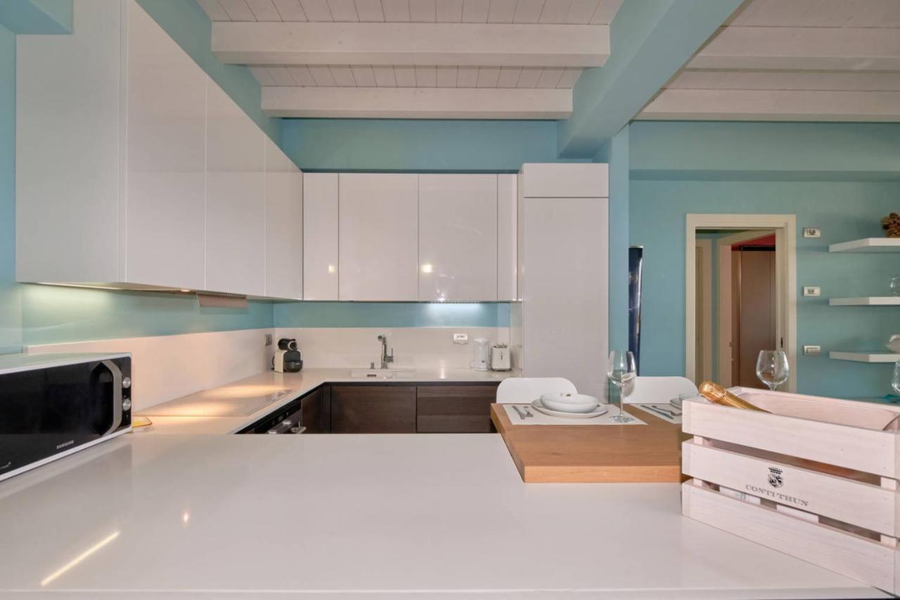 Warda B11 Apartment Desenzano del Garda Bagian luar foto